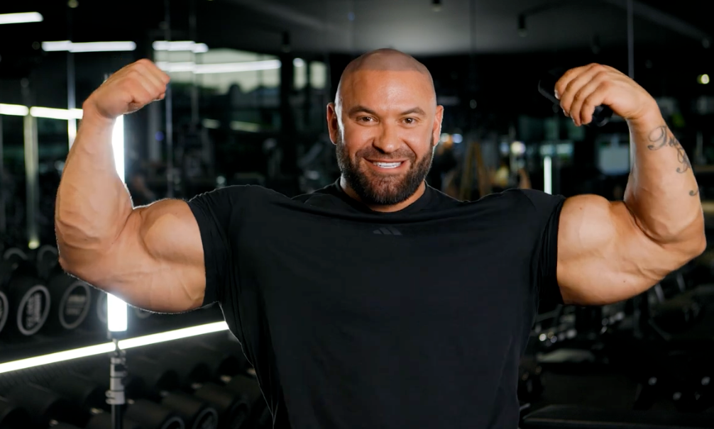 Nathan Williamson IFBB Pro Bodybuilder